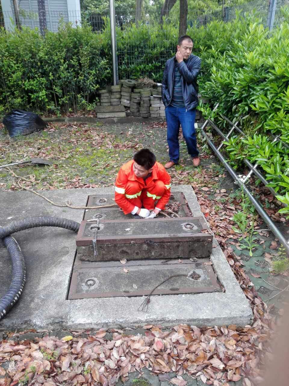 周矶管理区吸污抽粪